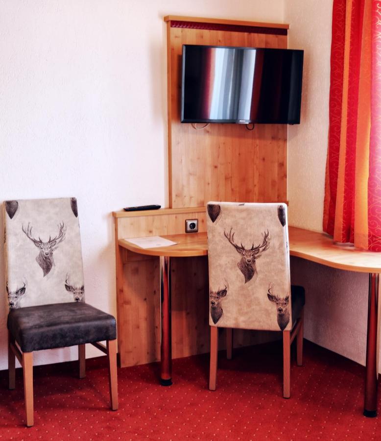 Hotel Paintner Germering Esterno foto